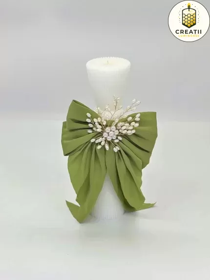 Lumânare Turnată Clepsidră Albă Fundă Verde